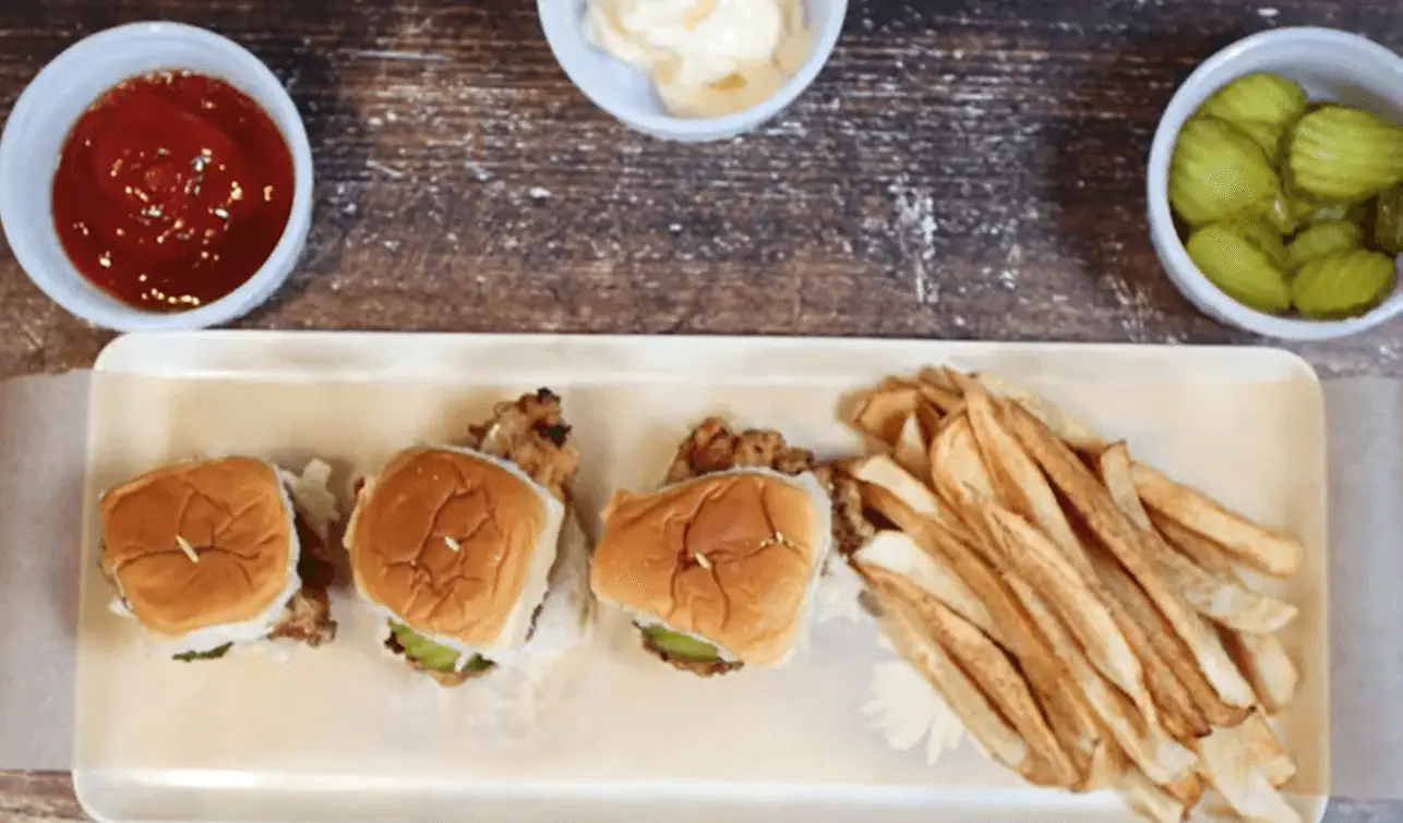 Fried Chicken Sliders 